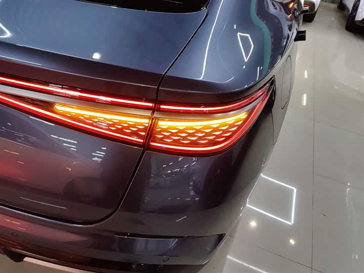 Фото 8 - BYD Seal