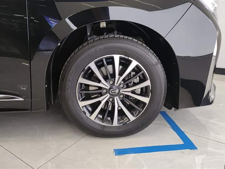 Фото 6 - GAC Trumpchi M8