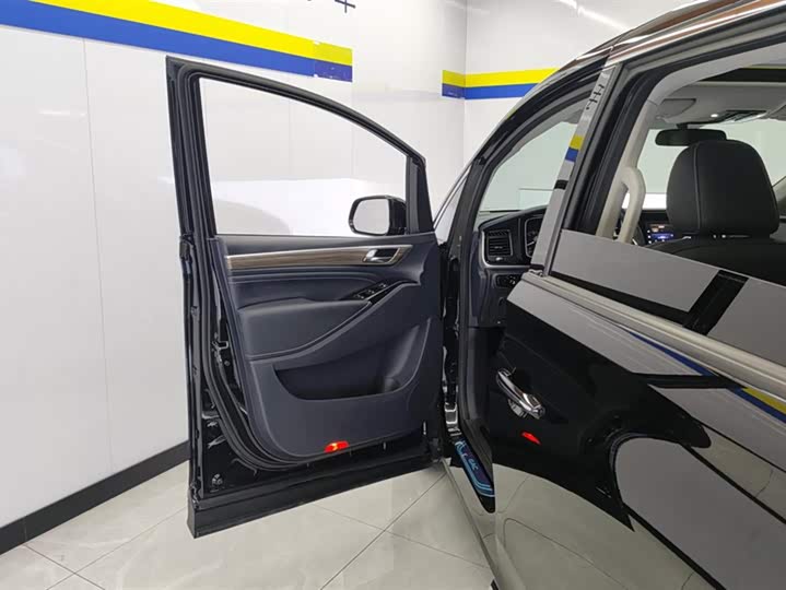 Фото 7 - GAC Trumpchi M8