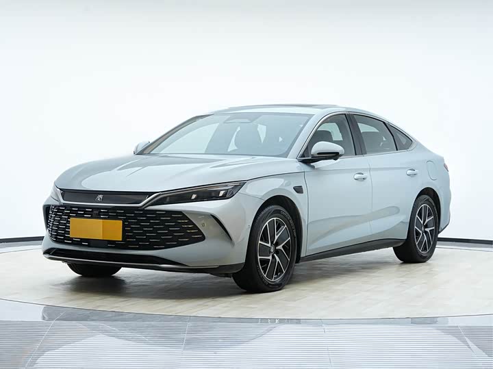 Фото 1 - BYD Qin L