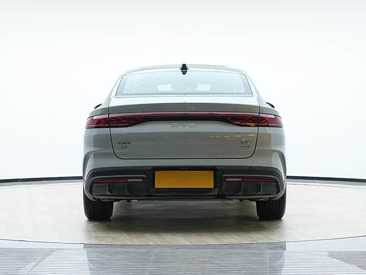 Фото 5 - BYD Qin L