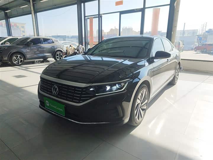 Фото 1 - Volkswagen Passat