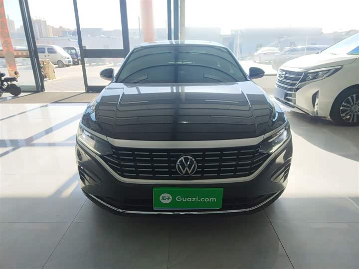 Фото 3 - Volkswagen Passat