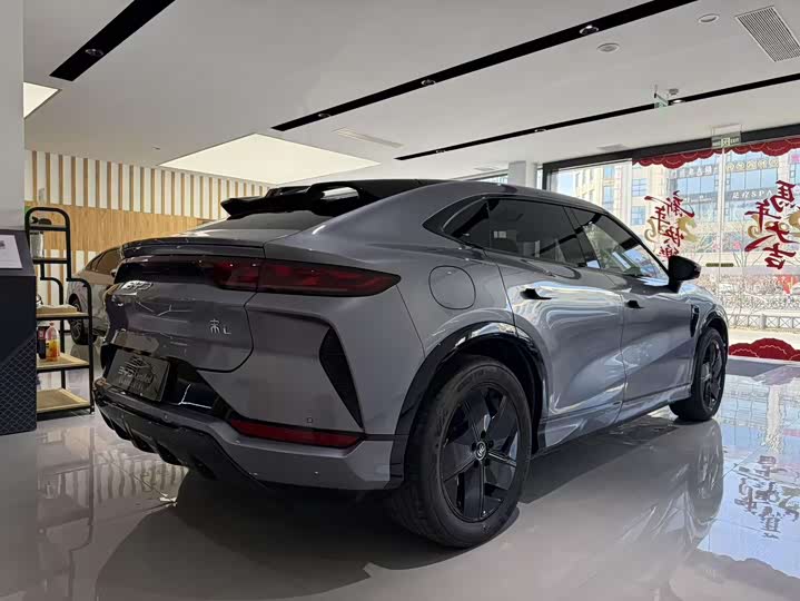 Фото 9 - BYD Song L