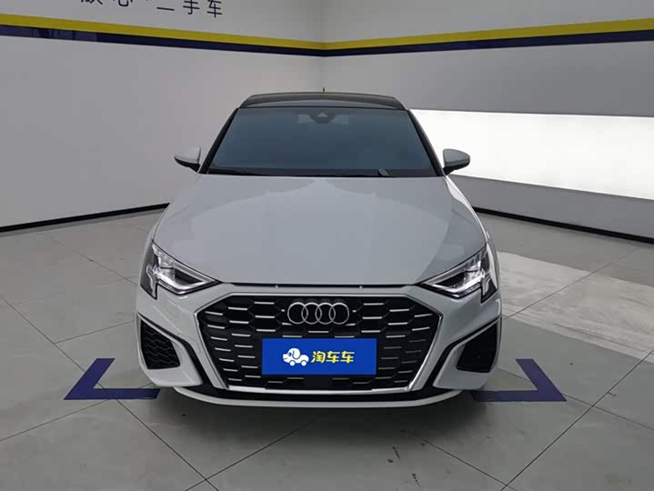 Фото 2 - Audi A3