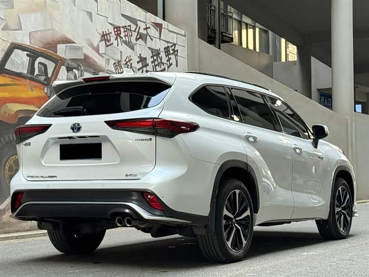 Фото 5 - Toyota Crown Kluger