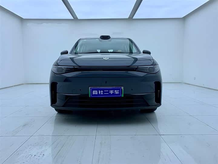 Фото 2 - Leapmotor C10