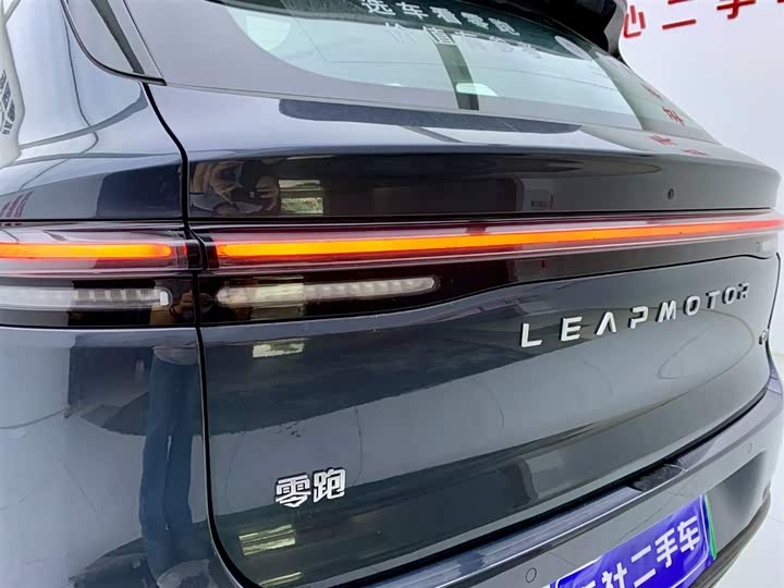 Фото 9 - Leapmotor C10