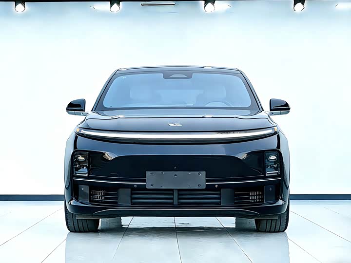 Фото 2 - LiXiang L7