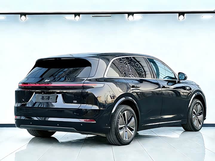 Фото 4 - LiXiang L7