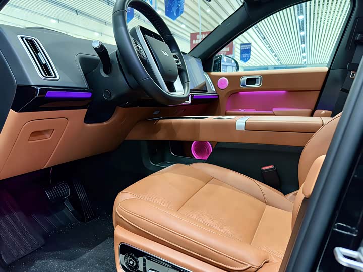 Фото 9 - LiXiang L7