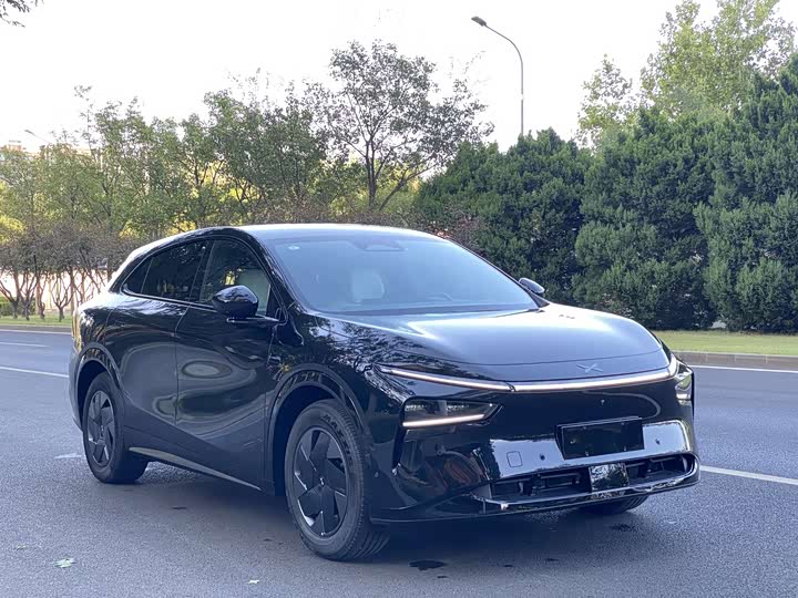 Фото 4 - XPeng G7