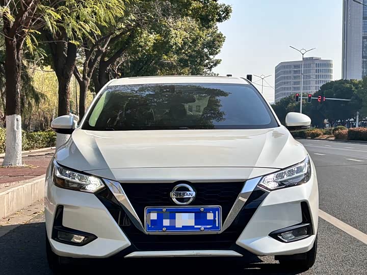 Фото 2 - Nissan Sylphy