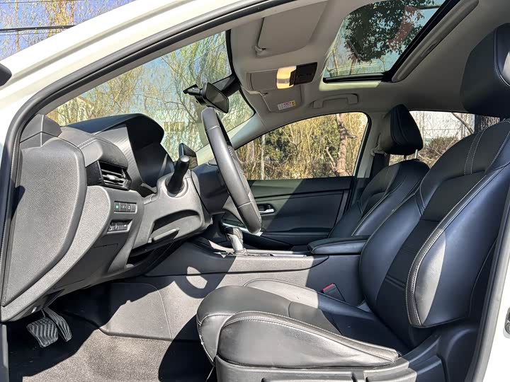 Фото 7 - Nissan Sylphy