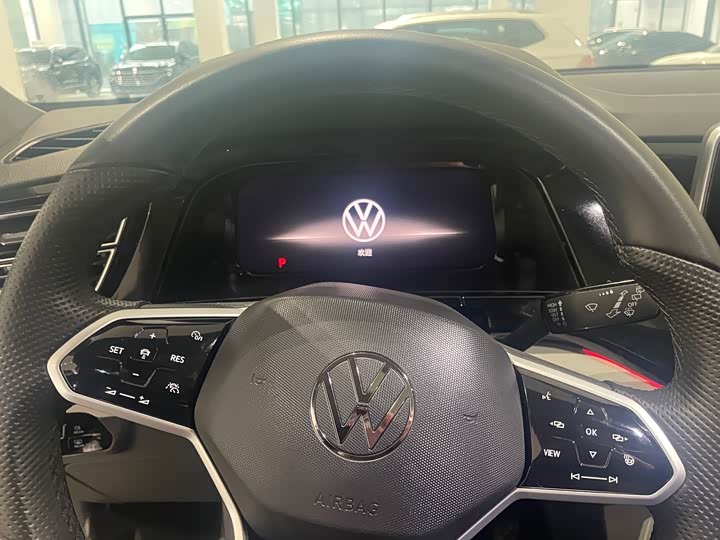 Фото 9 - Volkswagen Teramont Pro