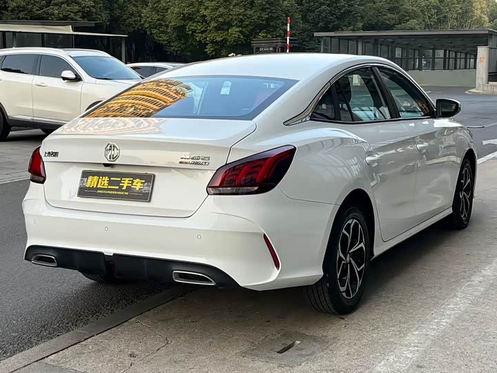 Фото 6 - MG Motor 5