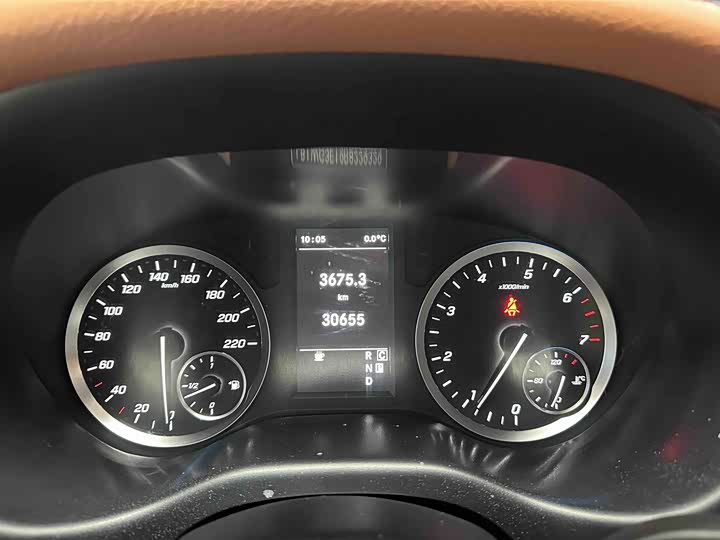 Фото 9 - Mercedes-Benz Vito