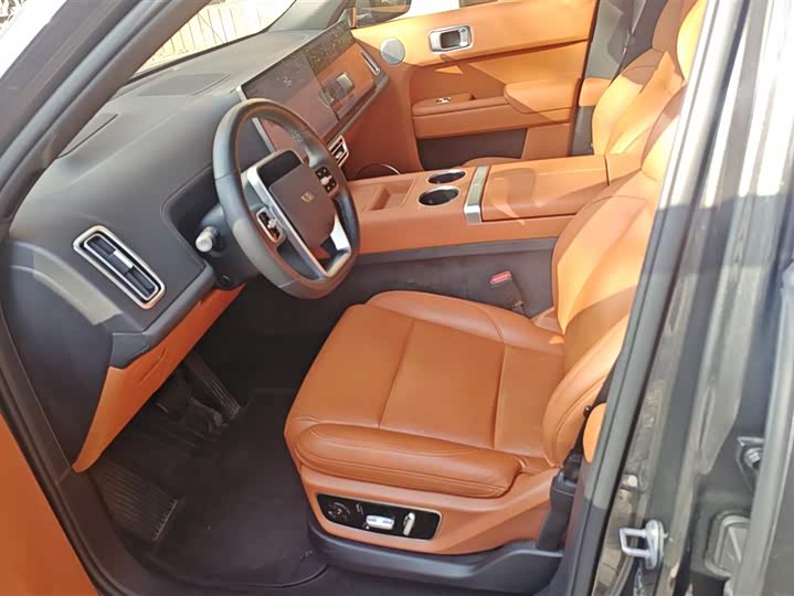 Фото 9 - LiXiang L7