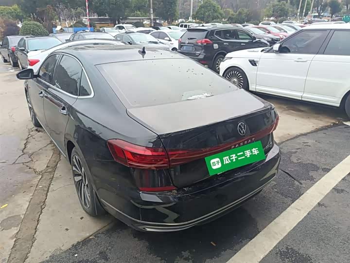 Фото 5 - Volkswagen Passat