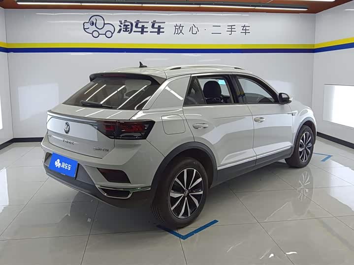 Фото 3 - Volkswagen T-Roc