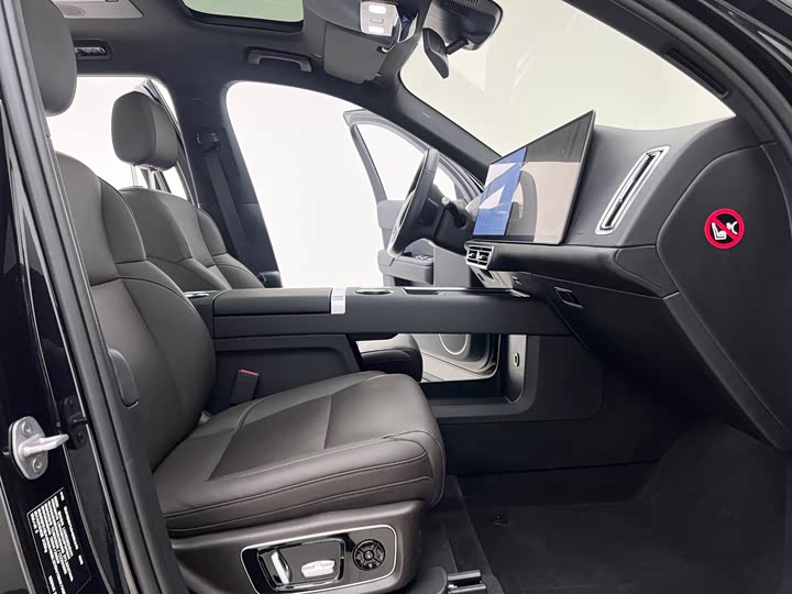 Фото 9 - LiXiang L9