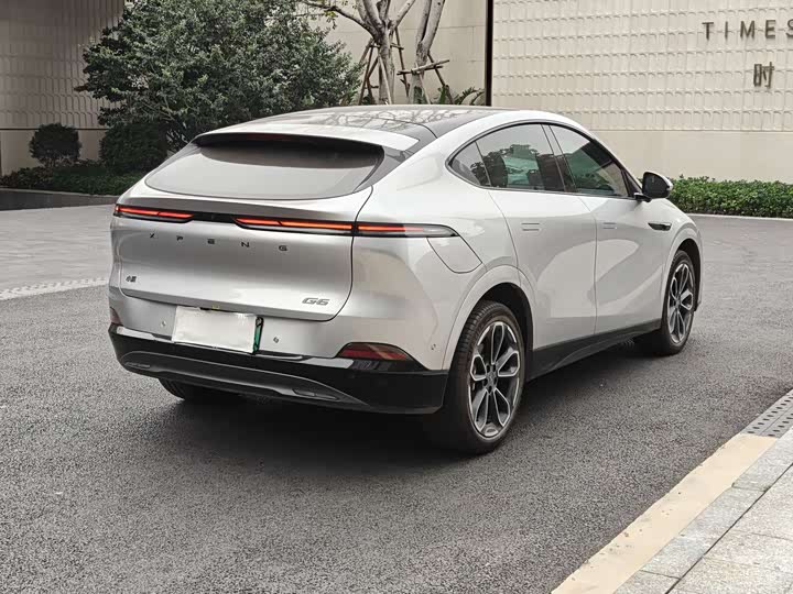 Фото 4 - XPeng G6