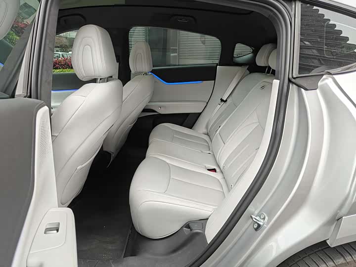 Фото 6 - XPeng G6