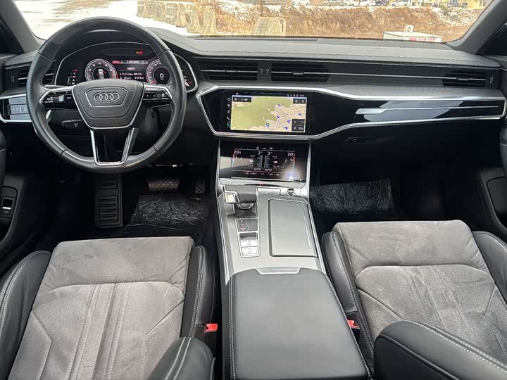 Фото 6 - Audi A6L