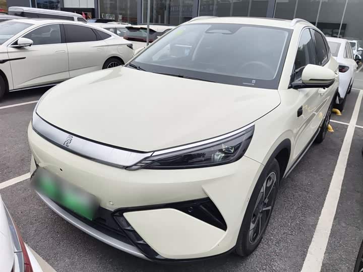 Фото 2 - BYD Yuan Plus