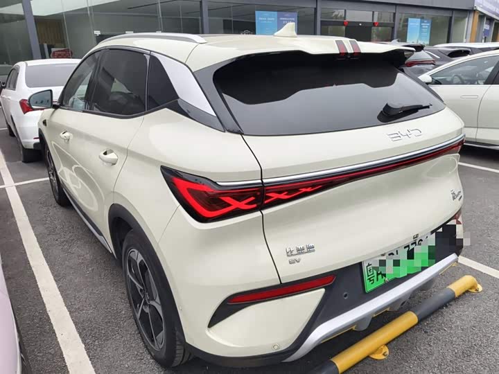 Фото 5 - BYD Yuan Plus