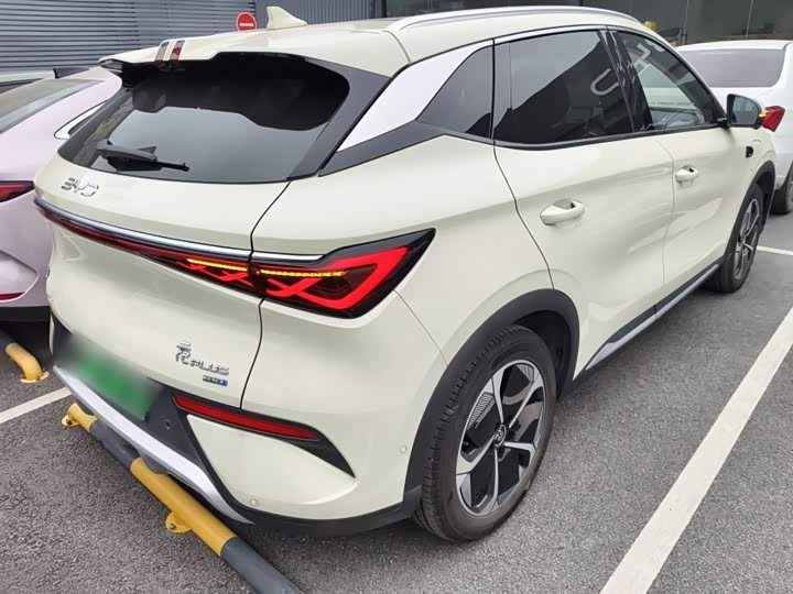 Фото 7 - BYD Yuan Plus