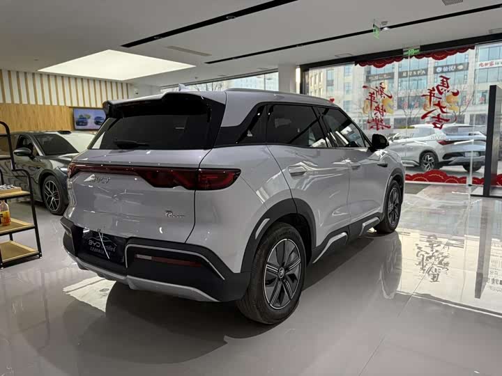 Фото 8 - BYD Yuan Up