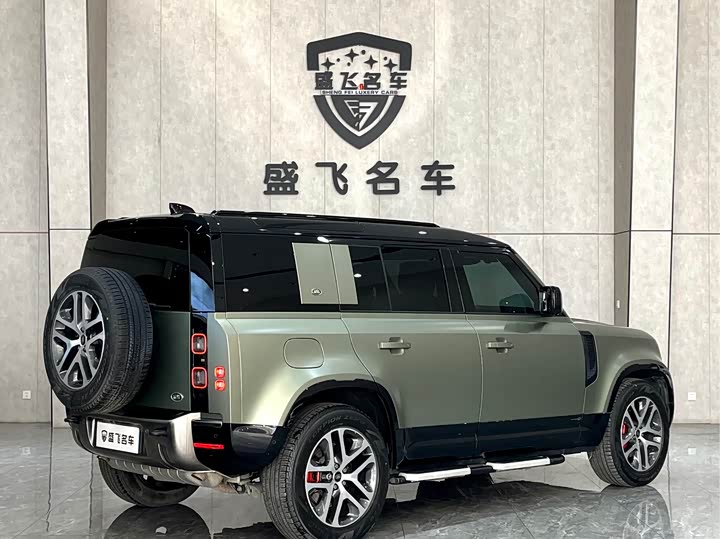 Фото 7 - Land Rover Defender