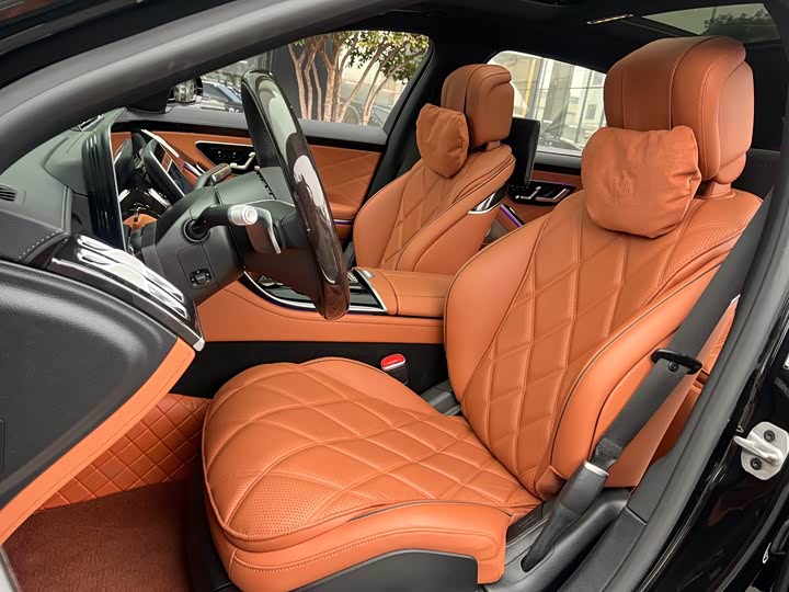 Фото 7 - Mercedes-Benz Maybach S-Class