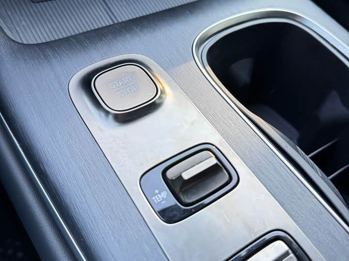 Фото 9 - Xiaomi SU7