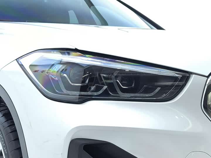 Фото 4 - BMW X1