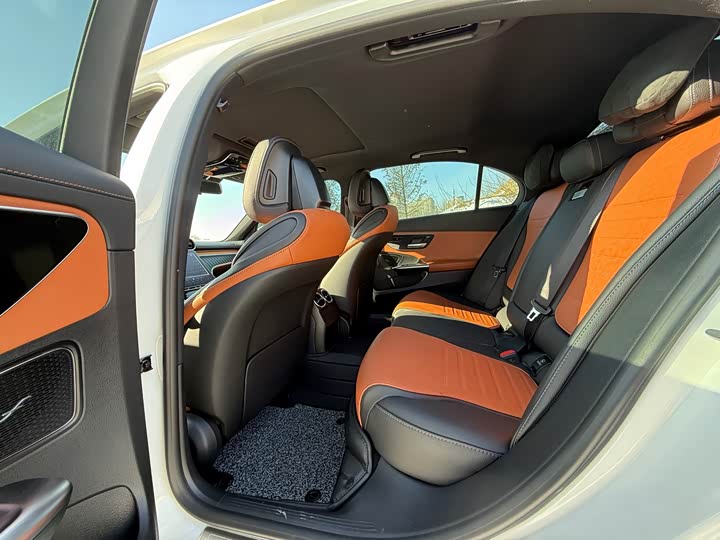 Фото 5 - Mercedes-Benz C-Class