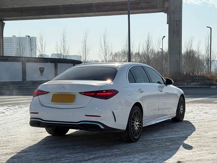 Фото 9 - Mercedes-Benz C-Class