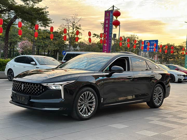 Фото 1 - Bestune B70