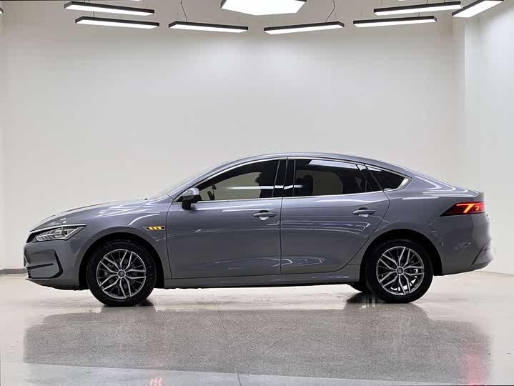 Фото 7 - BYD Qin Plus