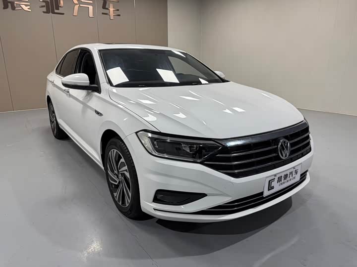 Фото 3 - Volkswagen Sagitar L