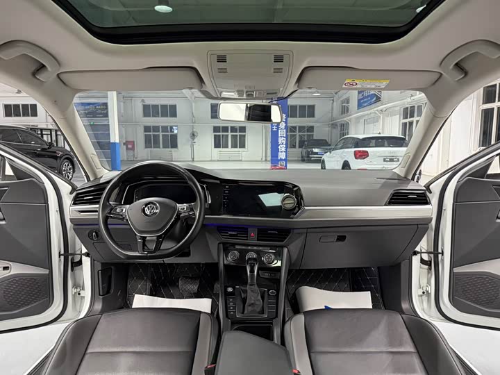 Фото 9 - Volkswagen Sagitar L