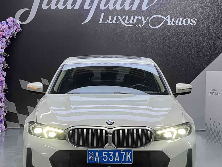 Фото 2 - BMW 3 Series