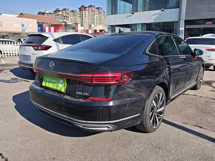 Фото 7 - Volkswagen Passat