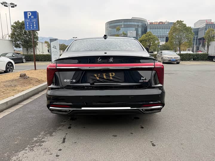 Фото 8 - Hongqi H5