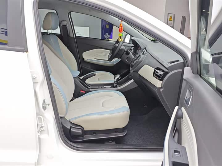 Фото 8 - Chery Tiggo 3x