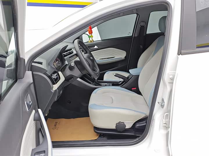 Фото 9 - Chery Tiggo 3x