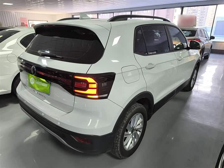 Фото 7 - Volkswagen Tacqua