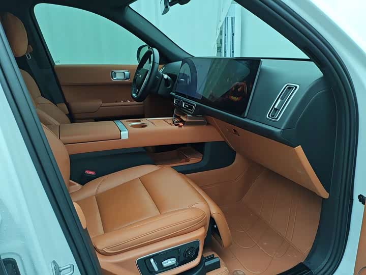 Фото 9 - LiXiang L7