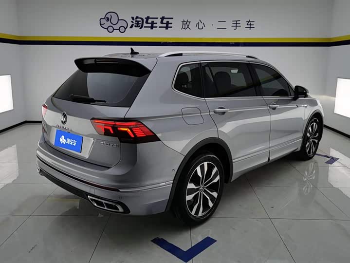 Фото 3 - Volkswagen Tiguan L Pro